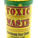 Purkillinen superhappamia Toxic Waste karkkeja